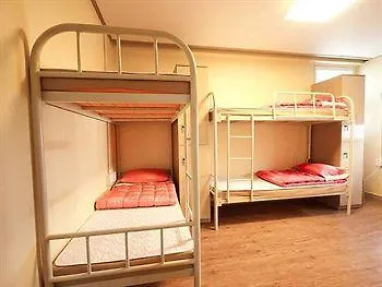 Busan Suk Bak Dot Com Guest House 2*,  South Korea