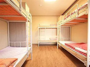 Busan Suk Bak Dot Com Guest House