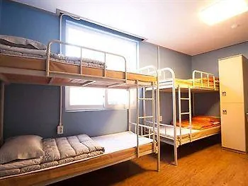 Busan Suk Bak Dot Com Guest House