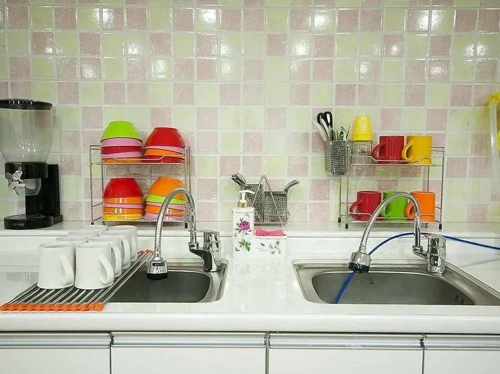 Busan Suk Bak Dot Com Guest House